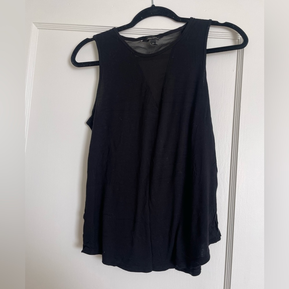 Banana Republic mesh v-insert tank XS